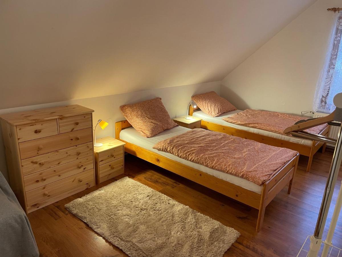 Apartman Beruska Krelovice Exterior foto
